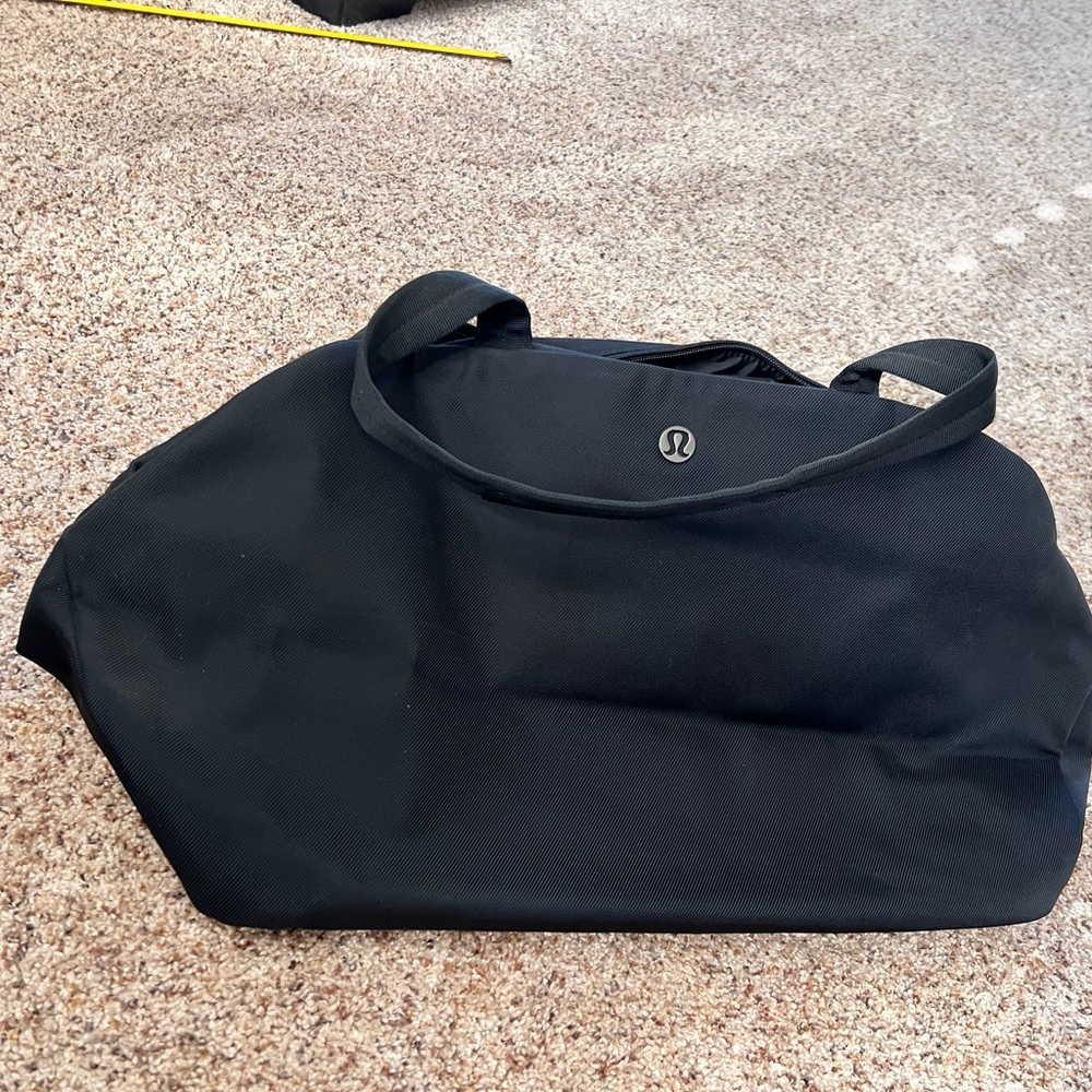 lululemon athletica Black City Essentials Duffel Bag